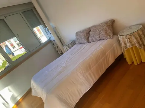Piso de 80 m² en Cangas de Morrazo
