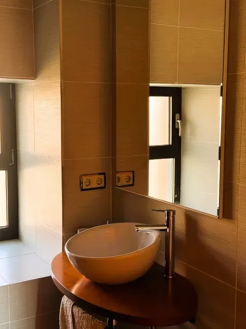 Casa de 300 m² a Palau-saverdera