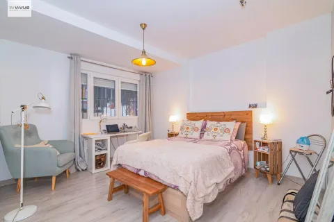 Apartamento 96 m² em Granada