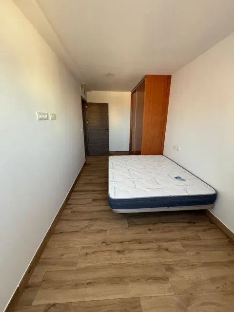 Pis de 80 m² a Melilla