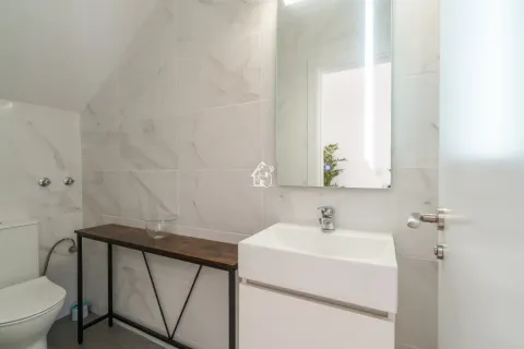 Casa de 170 m² a Oriola