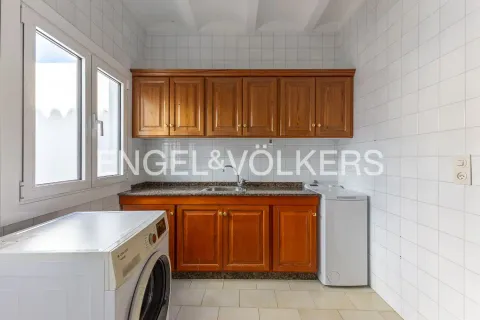 Дом 350 м² в Pedreguer