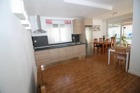 Casa de 220 m² a Villa de Otura