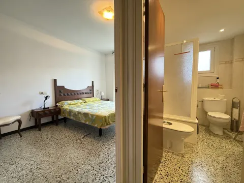 Piso de 125 m² en Roses