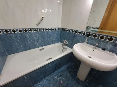 Pis de 82 m² a Oviedo
