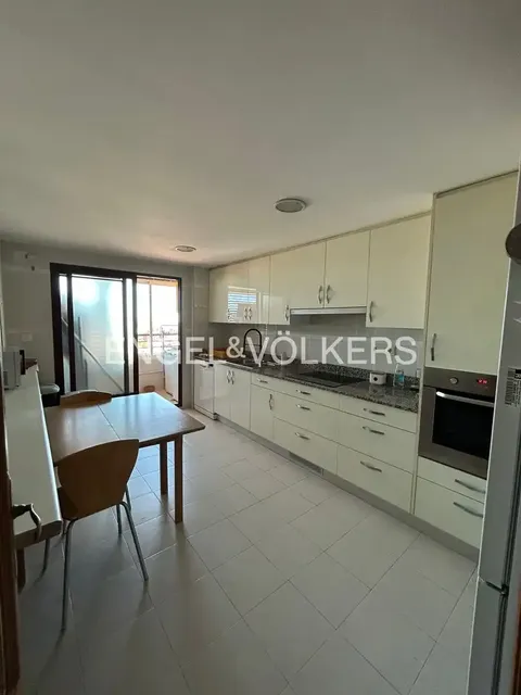 Pis de 160 m² a València