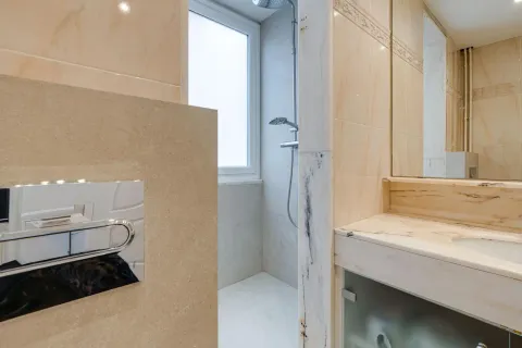 Flat 94 m² in Barcelona