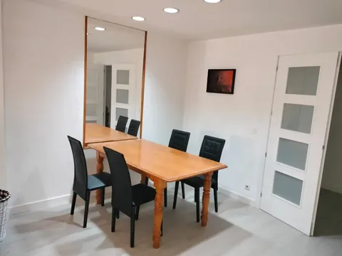 Pis de 132 m² a Pamplona