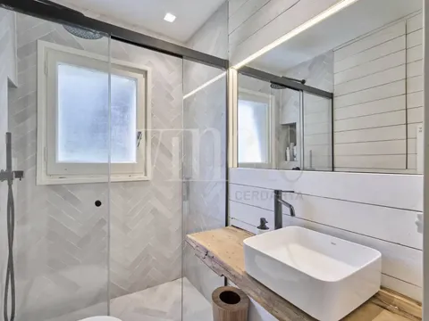 Casa de 230 m² en Prats i Sansor