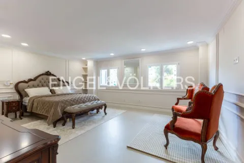 Appartamento 206 m² a Valencia