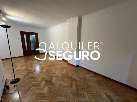 Flat 100 m² in Madrid (3/31)