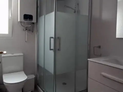 Habitació de lloguer, Burjassot