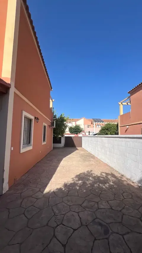Casa de 111 m² a Alcalá del Río
