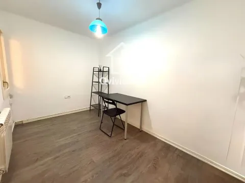 Pis de 101 m² a Terrassa