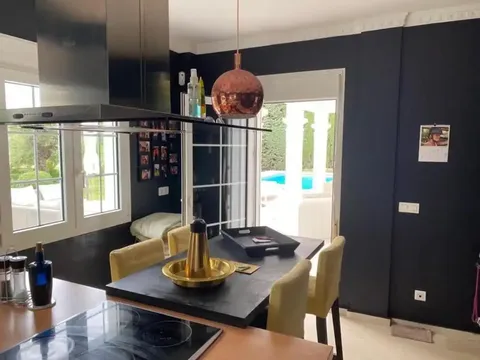 Casa de 412 m² a Estepona