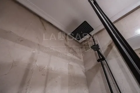 Wohnung 94 m² in Madrid