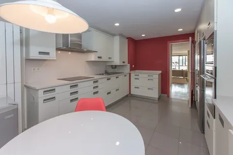 Pis de 145 m² a Sant Sebastià