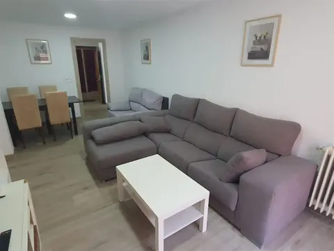 Piso de 90 m² en Salamanca