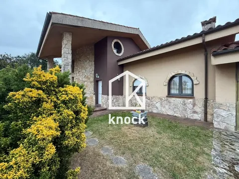 Casa 217 m² a Villaviciosa