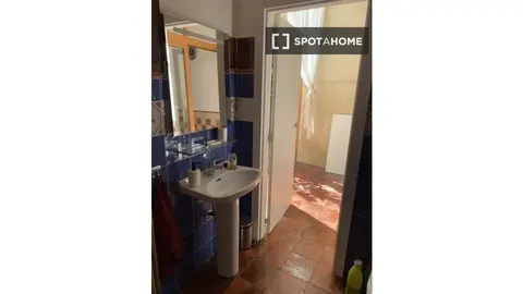 Pis de 244 m² a Navarrés
