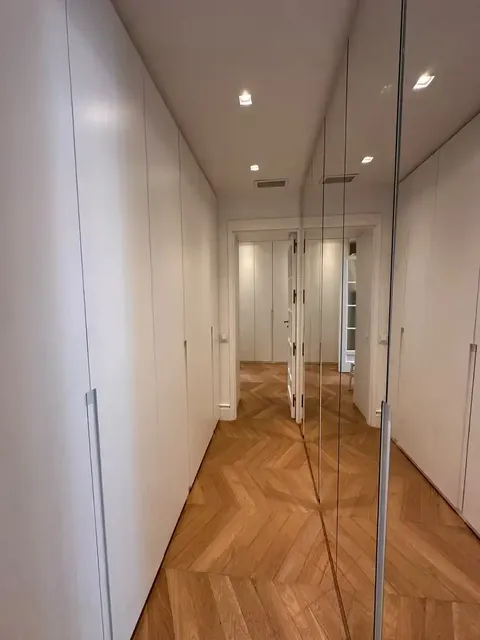 Wohnung 223 m² in Madrid