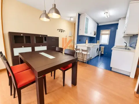 Flat 45 m² in Santiago de Compostela (4/9)