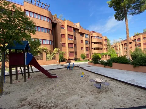Pis de 115 m² a Pozuelo de Alarcón