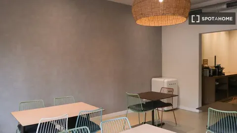 Habitació de lloguer, Barcelona