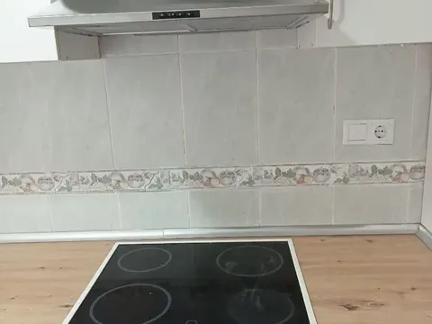 Pis de 84 m² a Almansa