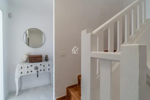 Casa de 170 m² a Oriola