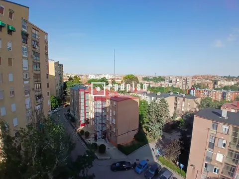 Appartamento 98 m² a Madrid