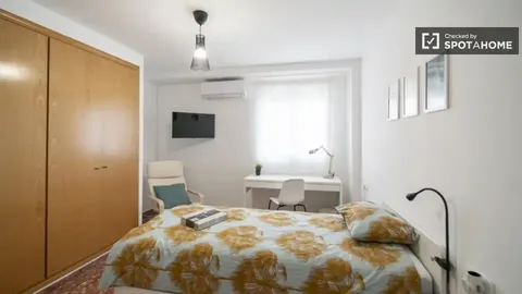 Habitació de lloguer, Burjassot