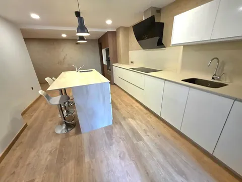 Pis de 302 m² a Castelló de la Plana