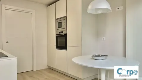 Pis de 80 m² a Pamplona