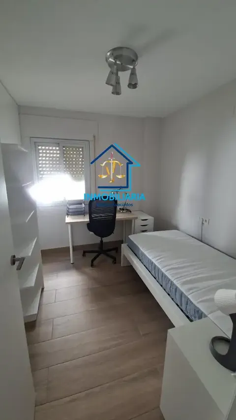 Pis de 120 m² a Còrdova