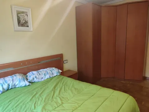 Pis de 77 m² a Oviedo