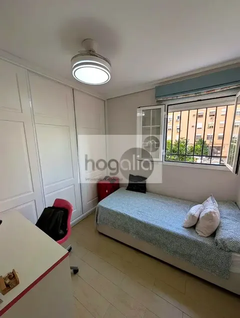 Pis de 100 m² a Sevilla