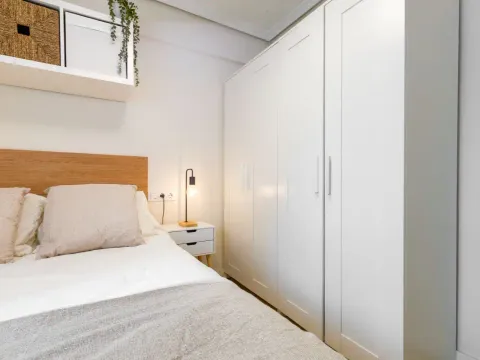 Habitació de lloguer, Madrid (2/15)