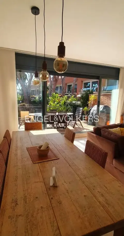 Casa de 287 m² a Gavà
