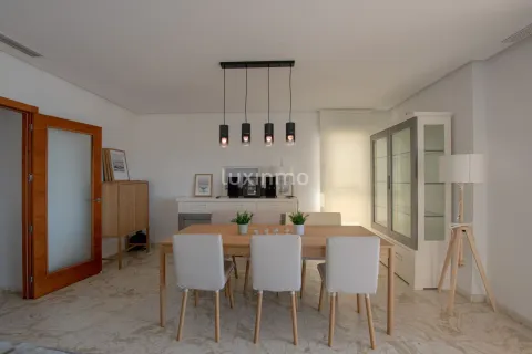 Wohnung 259 m² in Altea