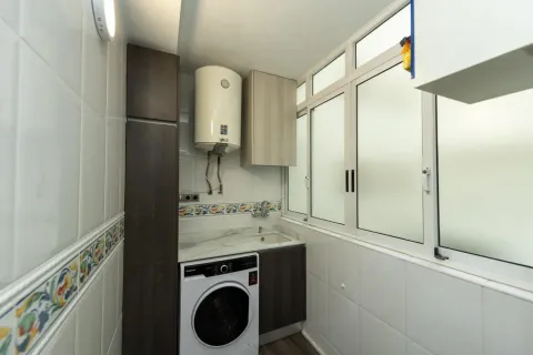 Wohnung 100 m² in Alicante