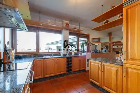 Casa de 247 m² a Vigo