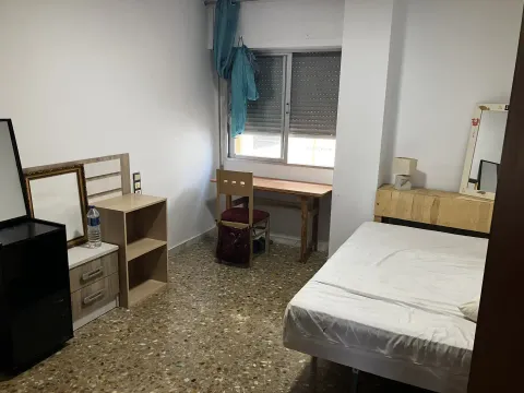 Chambre à louer, Alméria (2/4)