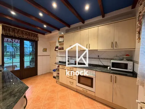 Casa 217 m² a Villaviciosa