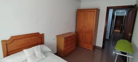 Pis de 100 m² a Linares