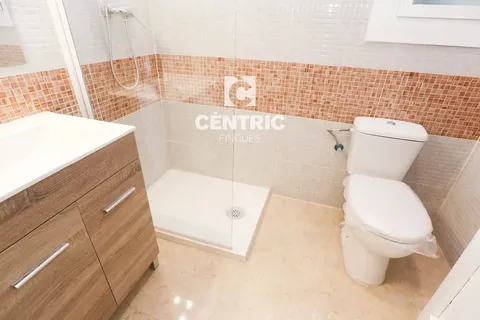 Pis de 197 m² a Terrassa