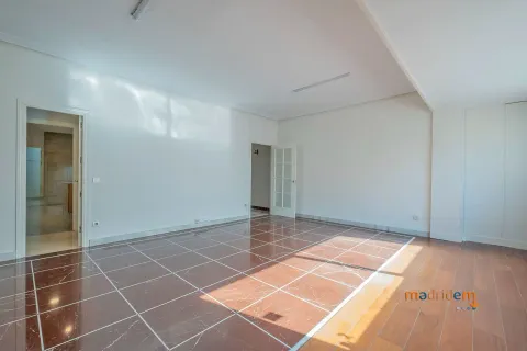 Piso de 306 m² en Madrid
