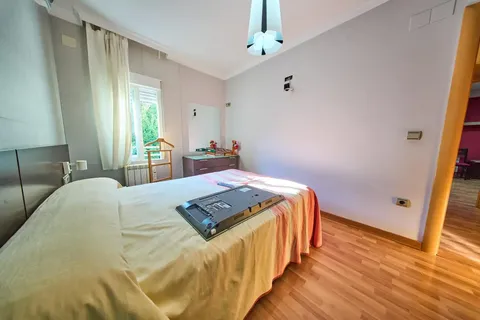 Piso de 85 m² en Granada