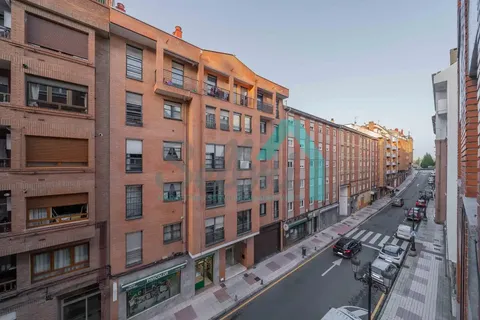 Habitació de lloguer, Oviedo