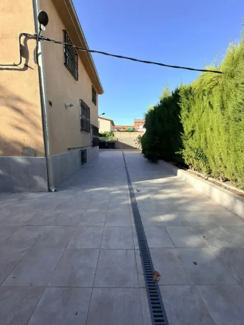 House 153 m² in Madrid